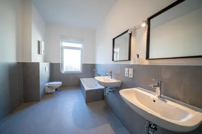Ein Badezimmer in der Unterkunft DQ02 - Geräumige Monteurwohnung Koblenz
