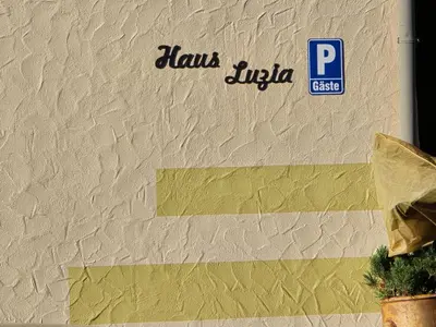 Ein Zertifikat, Auszeichnung, Logo oder anderes Dokument, das in der Unterkunft Ferienwohnung Haus Luzia ausgestellt ist