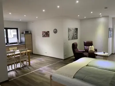 Ein Sitzbereich in der Unterkunft Wohnung in Schalkenbach-Vinxt