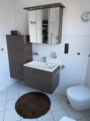 Ein Badezimmer in der Unterkunft Ferienwohnung Maifeldtraum