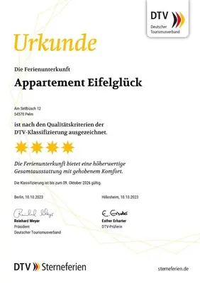 Ein Zertifikat, Auszeichnung, Logo oder anderes Dokument, das in der Unterkunft Appartement Eifelglück ausgestellt ist
