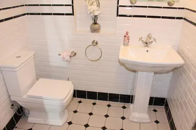 Ein Badezimmer in der Unterkunft Ferienhaus Eifelstuben mit Charme - Bauernstube Vulkaneifel - Nähe See und Burgruine