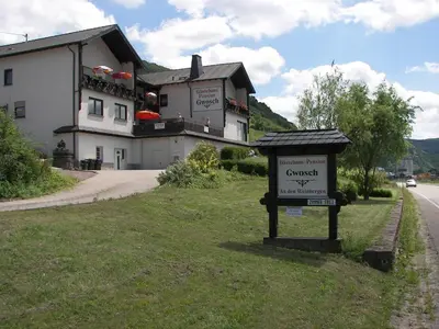 Das Gebäude in dem sich die Pension befindet
