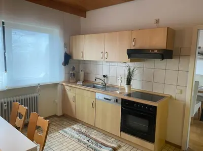 Küche/Küchenzeile in der Unterkunft Ferienwohnung Seebrise Bostalsee