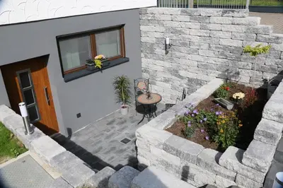 Ein Garten an der Unterkunft NEU! 3 Sterne Ferienwohnung Loreley DTV Klassifizierung