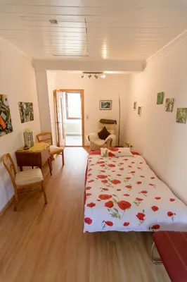 Ein Bett oder Betten in einem Zimmer der Unterkunft Haus Kallin