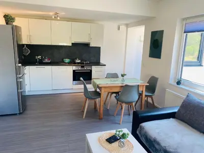 Küche/Küchenzeile in der Unterkunft Ferienwohnung Am Maarbach