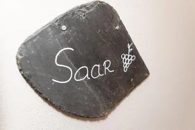 Ein Zertifikat, Auszeichnung, Logo oder anderes Dokument, das in der Unterkunft Ferienwohnung Mosel-Saar-Ruwer ausgestellt ist