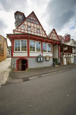 Das Gebäude in dem sich das Bed & Breakfast befindet